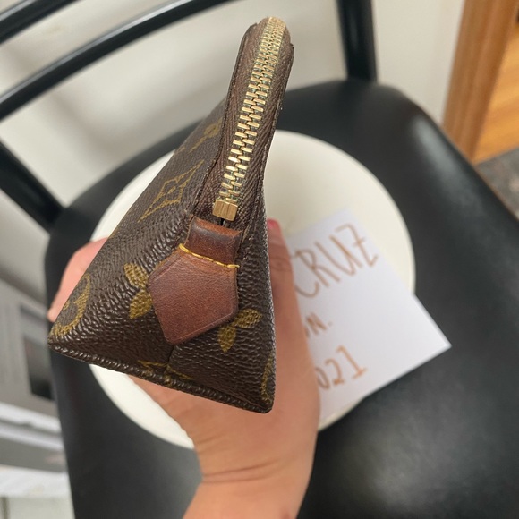 Pouch (Sold) - Picture 2 of 6